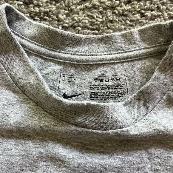 Vintage Y2K Nike Grey Logo T Shirt Throwback Mens Size Medium - Picture 3 of 6
